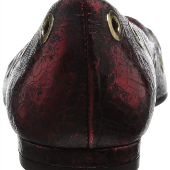 HOST PIC!!  FRENCH SOLE NY  FSNY Size 6.5 ‘Obtuse’ Grommet Flats NEW - Picture 6 of 6